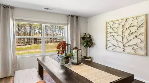 Dining - 102 Buckeye Rd, Guyton, GA 31312 photo 1 of 3