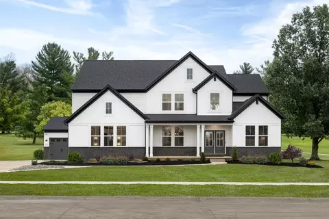 3265 Woodstone Ln, Avon, OH 44011