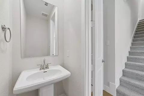 Bath - 3093 Eleanor Dr, Prosper, TX 75078 photo 3 of 6