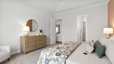 Bedroom - 1017 Alder Pond Dr, Campobello, SC 29322 photo 3 of 4