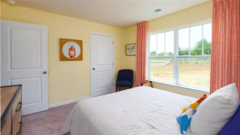 Bedroom - 28 Wheatfield Rd, Fletcher, NC 28732 photo 7 of 11