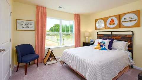 Bedroom - 28 Wheatfield Rd, Fletcher, NC 28732 photo 6 of 11