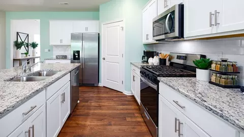 Kitchen - 28 Wheatfield Rd, Fletcher, NC 28732 photo 3 of 4