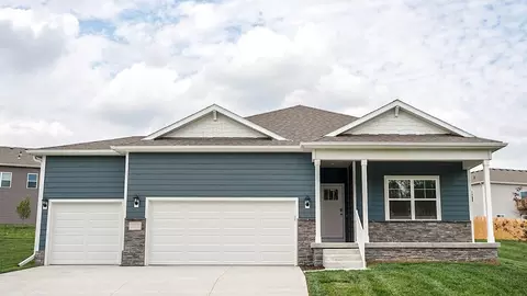 5403 N 189 St, Elkhorn, NE 68022