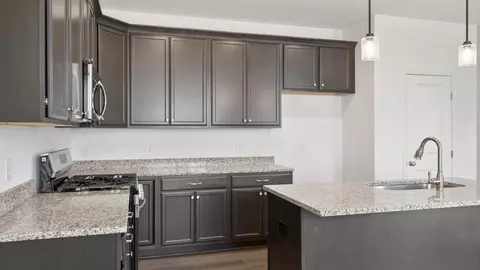 Kitchen - 617 River Trace Loop, Simpsonville, SC 29680 photo 4 of 5