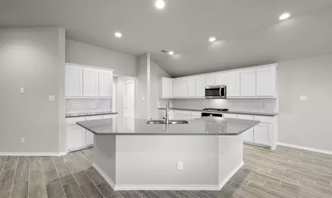 Kitchen - 701 Stone Eagle Dr, Azle, TX 76020 photo 1 of 5