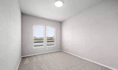 Bedroom - 701 Stone Eagle Dr, Azle, TX 76020 photo 3 of 9
