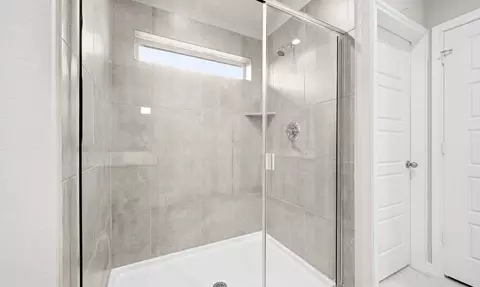 Bath - 701 Stone Eagle Dr, Azle, TX 76020 photo 2 of 6