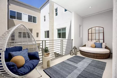 7244 Ellington Dr, Huntington Beach, CA 92647