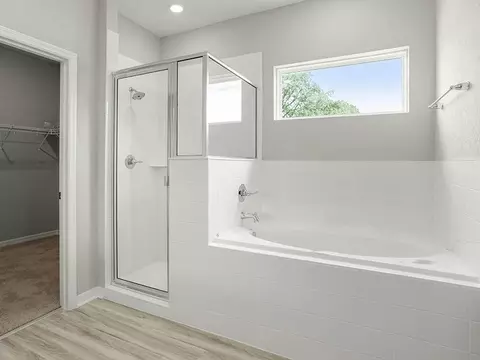 Bath - Marion Oaks Lane, Ocala, FL 34473 photo 2 of 7