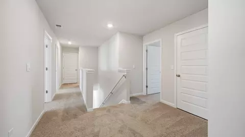 Entry Way - 406 Teamon Pointe Dr, Griffin, GA 30223 photo 3 of 5