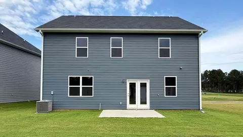 Exterior - 406 Teamon Pointe Dr, Griffin, GA 30223 photo 2 of 5