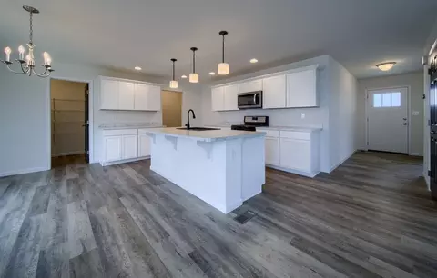 Entry Way - 489 Darrow Rd, York, PA 17404 photo 5 of 11