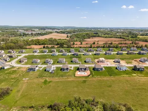 View/Area - 489 Darrow Rd, York, PA 17404 photo 8 of 20