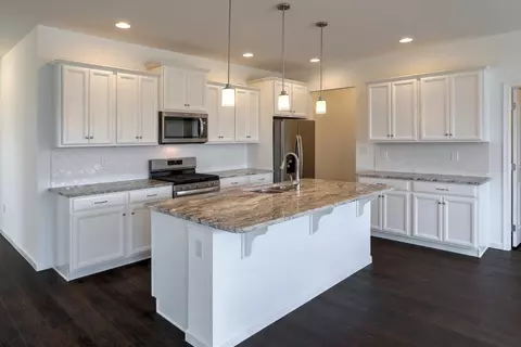 Kitchen - 489 Darrow Rd, York, PA 17404 photo 3 of 74