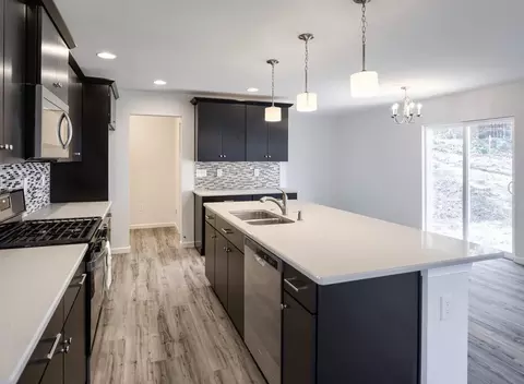 Kitchen - 489 Darrow Rd, York, PA 17404 photo 14 of 74