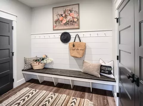 Entry Way - 489 Darrow Rd, York, PA 17404 photo 10 of 11