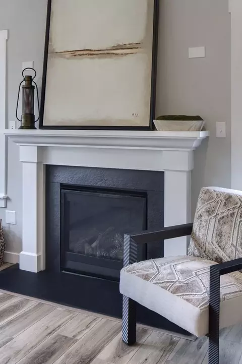 Living - 489 Darrow Rd, York, PA 17404 photo 3 of 20