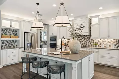 Kitchen - 3386 Yellow Leaf Cir, Spring Hill, FL 34609 photo 2 of 4