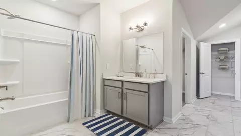 Entry Way - 2212 Edwin Dr, Chesapeake, VA 23322 photo 5 of 5
