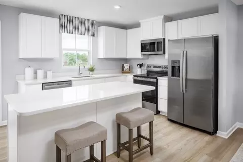 Kitchen - 2413 Greywall Blvd, Plainfield, IL 60586 photo 5 of 5