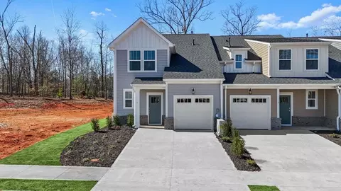 1 Thurlow Ct, Greenville, SC 29615