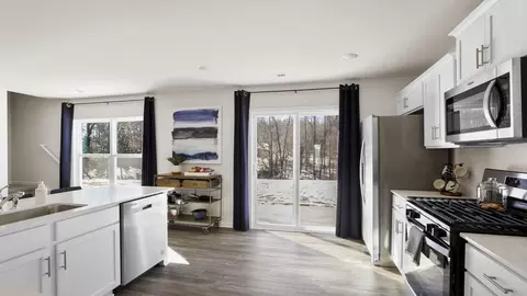 Kitchen - 104 Kestrel Ct, Anderson, SC 29621 photo 3 of 5
