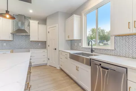 Kitchen - Tormiston Drive, Haslett, MI 48840 photo 2 of 2