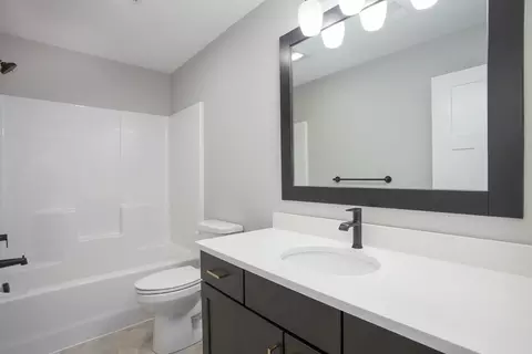 Bath - Tormiston Drive, Haslett, MI 48840 photo 4 of 4