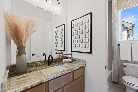 Bath - 545 Sperling Fls, Cibolo, TX 78108 photo 5 of 8
