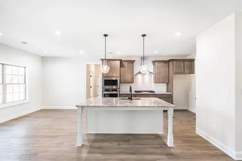 Kitchen - 102 Beaver Creek Way, Lagrange, GA 30241 photo 1 of 4