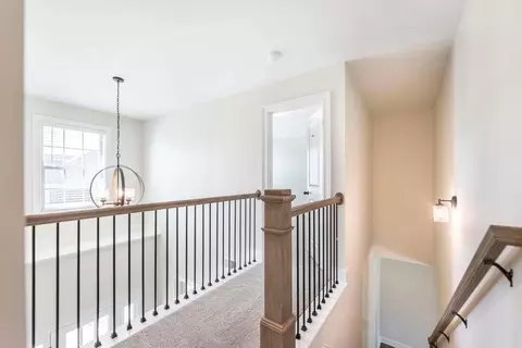 Entry Way - 102 Beaver Creek Way, Lagrange, GA 30241 photo 4 of 5