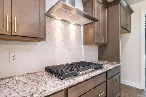 Kitchen - 102 Beaver Creek Way, Lagrange, GA 30241 photo 4 of 4