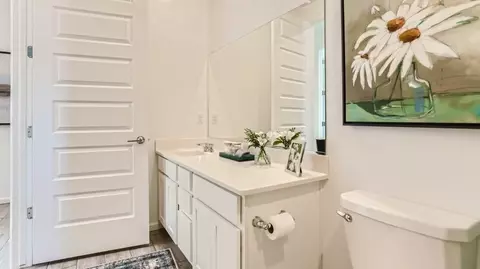 Bath - 8870 E Moontear Way, Vail, AZ 85641 photo 3 of 3