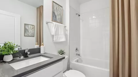 Bath - 4982 Eagle Rock Dr, Wimauma, FL 33598 photo 1 of 7