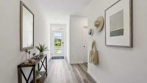 Entry Way - 4982 Eagle Rock Dr, Wimauma, FL 33598 photo 1 of 12