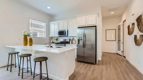 Kitchen - 9641 W Weldon Ave, Phoenix, AZ 85037 photo 4 of 6