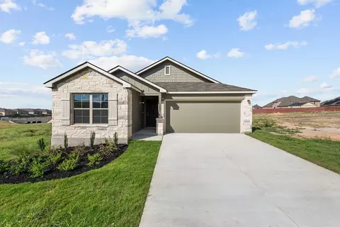 Exterior - 13511 Piscina Ave, Von Ormy, TX 78073 photo 2 of 17