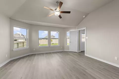 Living - 13511 Piscina Ave, Von Ormy, TX 78073 photo 3 of 7