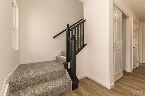 Entry Way - 92 Mora Blvd, O'fallon, MO 63368 photo 3 of 3