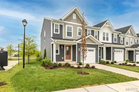 Exterior - 92 Mora Blvd, O'fallon, MO 63368 photo 2 of 22