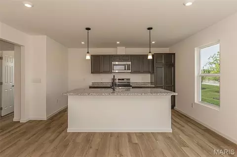 Kitchen - 92 Mora Blvd, O'fallon, MO 63368 photo 1 of 7