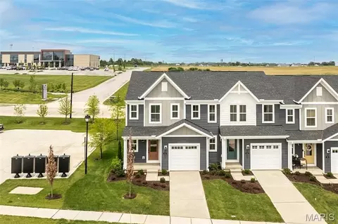 Exterior - 92 Mora Blvd, O'fallon, MO 63368 photo 8 of 22