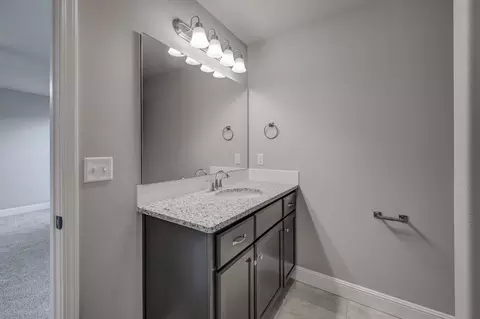 Bath - 101 W Seminole St, Strafford, MO 65757 photo 2 of 4