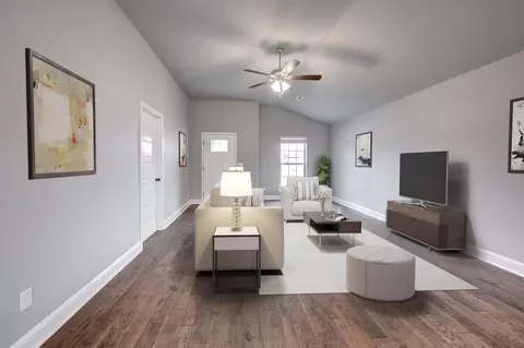 Living - 101 W Seminole St, Strafford, MO 65757 photo 1 of 5