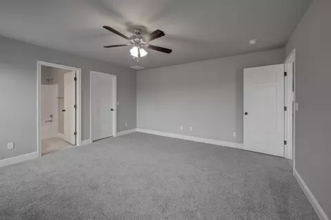 Bedroom - 101 W Seminole St, Strafford, MO 65757 photo 3 of 8