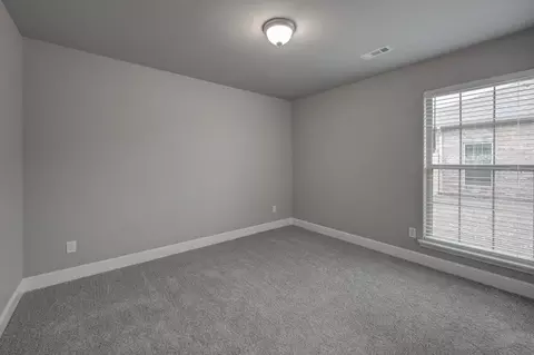 Bedroom - 101 W Seminole St, Strafford, MO 65757 photo 4 of 8