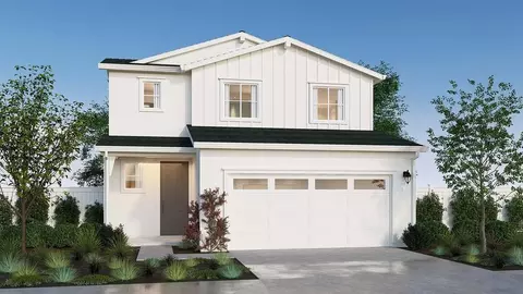 2941 Woodhouse Ln, Oakdale, CA 95361