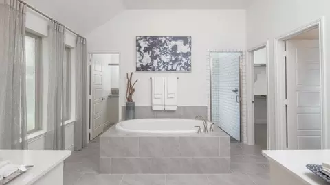 Bath - 2209 Pinner Ct, Celina, TX 75009 photo 9 of 10