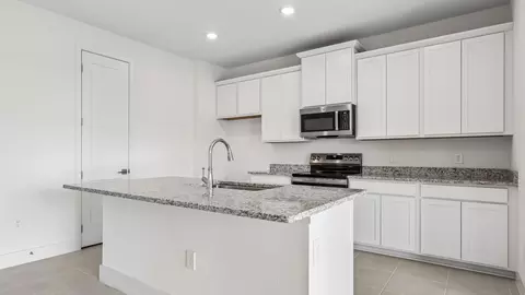 Kitchen - 1772 Satilla Ave, Saint Cloud, FL 34771 photo 2 of 6